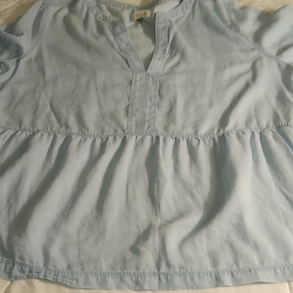 Ann Taylor Loft Shirt - Picture 5 of 8